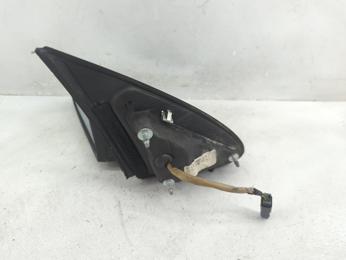 2005-2010 Chevrolet Cobalt Driver Side View Mirror - Left Door Mirror OEM Used - Oemusedautoparts1.com