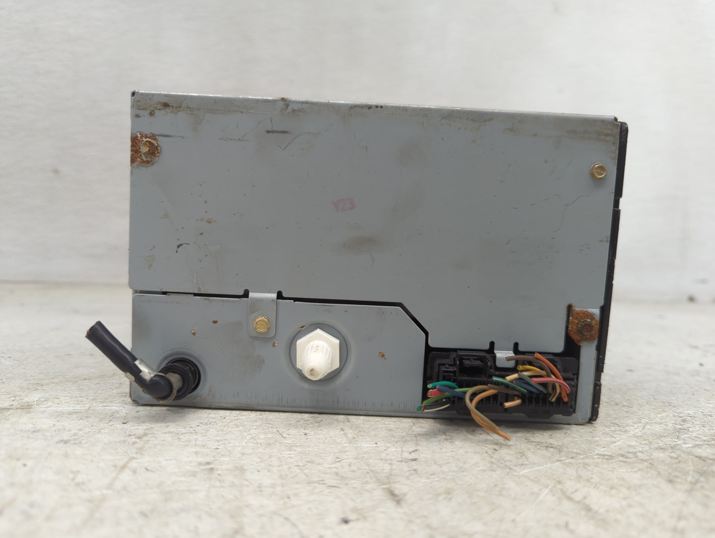 2009 Chevrolet Cobalt Radio AM FM Cd Player Receiver Replacement P/N:28152092 25834576 Fits OEM Used Auto Parts - Oemusedaut
