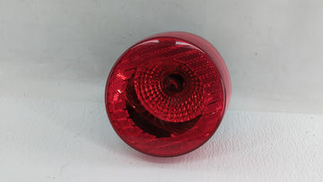 2005-2010 Chevrolet Cobalt Tail Light Assembly Passenger Right OEM P/N:15797856 16532532 A Fits Fits 2005 2006 2007 2008 200
