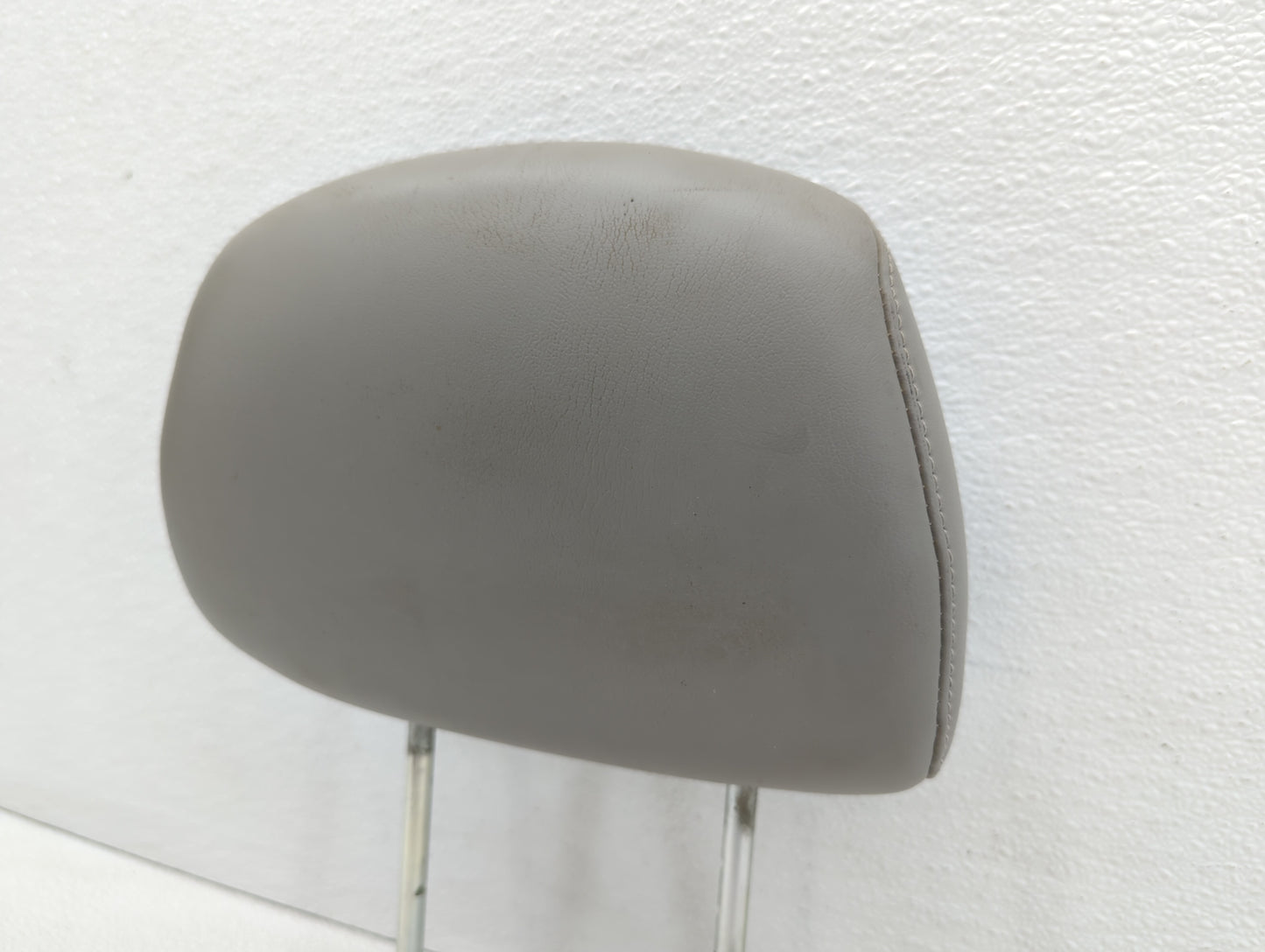 2006-2010 Chevrolet Cobalt Headrest Head Rest Rear Seat Grey - Oemusedautoparts1.com