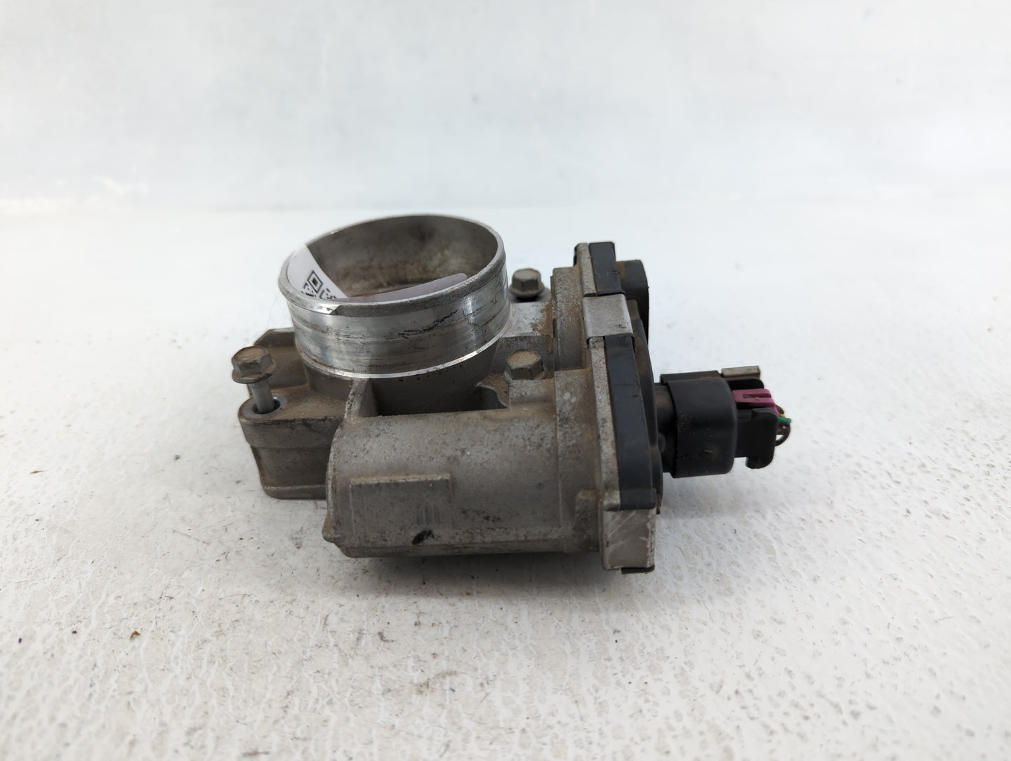 2007-2010 Chevrolet Cobalt Throttle Body P/N:2268AA 334AA Fits Fits 2007 2008 2009 2010 2011 OEM Used Auto Parts - Oemusedau