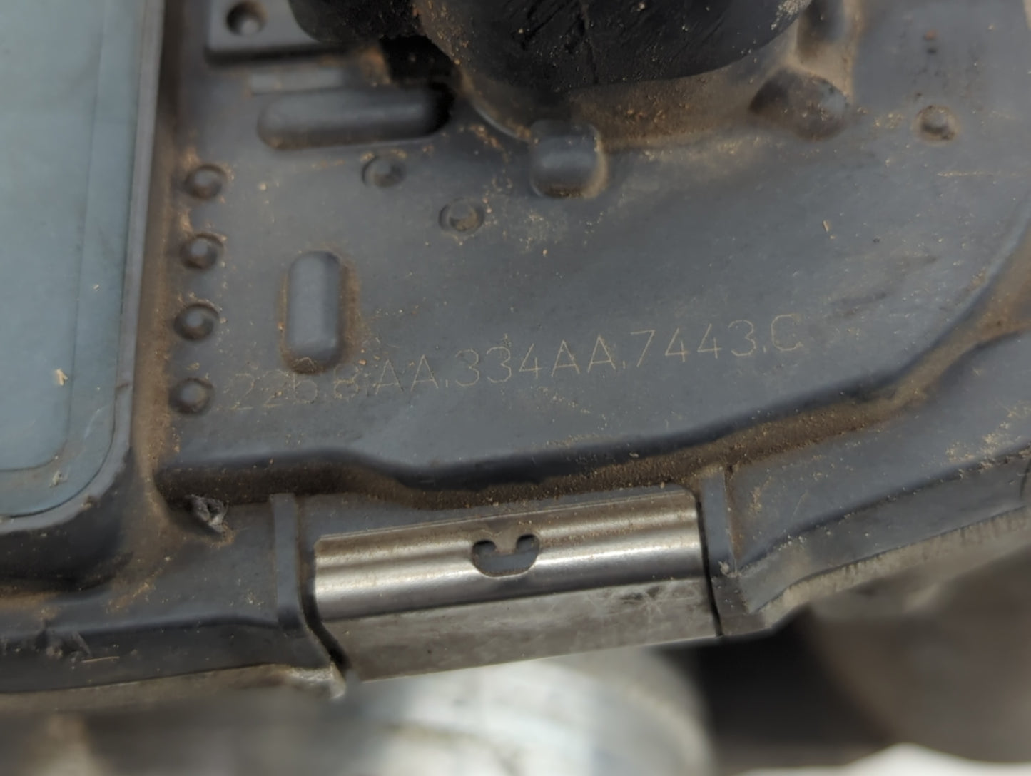 2007-2010 Chevrolet Cobalt Throttle Body P/N:2268AA 334AA Fits Fits 2007 2008 2009 2010 2011 OEM Used Auto Parts - Oemusedau