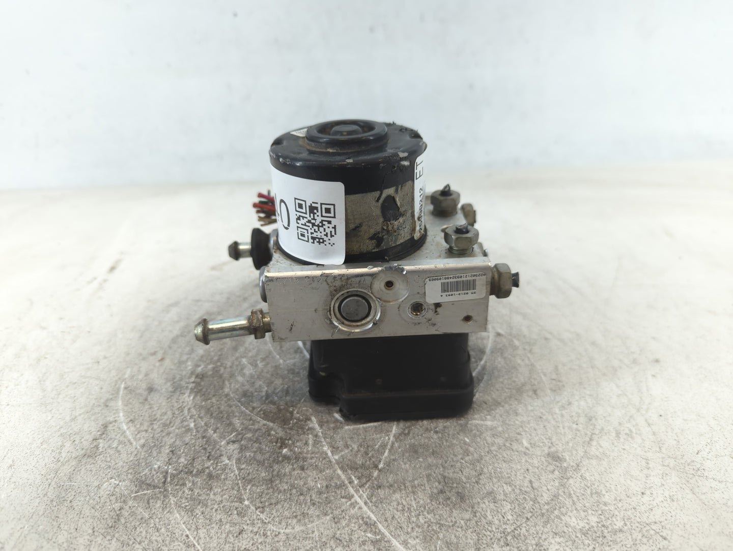 2009-2010 Chevrolet Cobalt ABS Pump Control Module Replacement P/N:25990212 Fits Fits 2009 2010 OEM Used Auto Parts - Oemuse