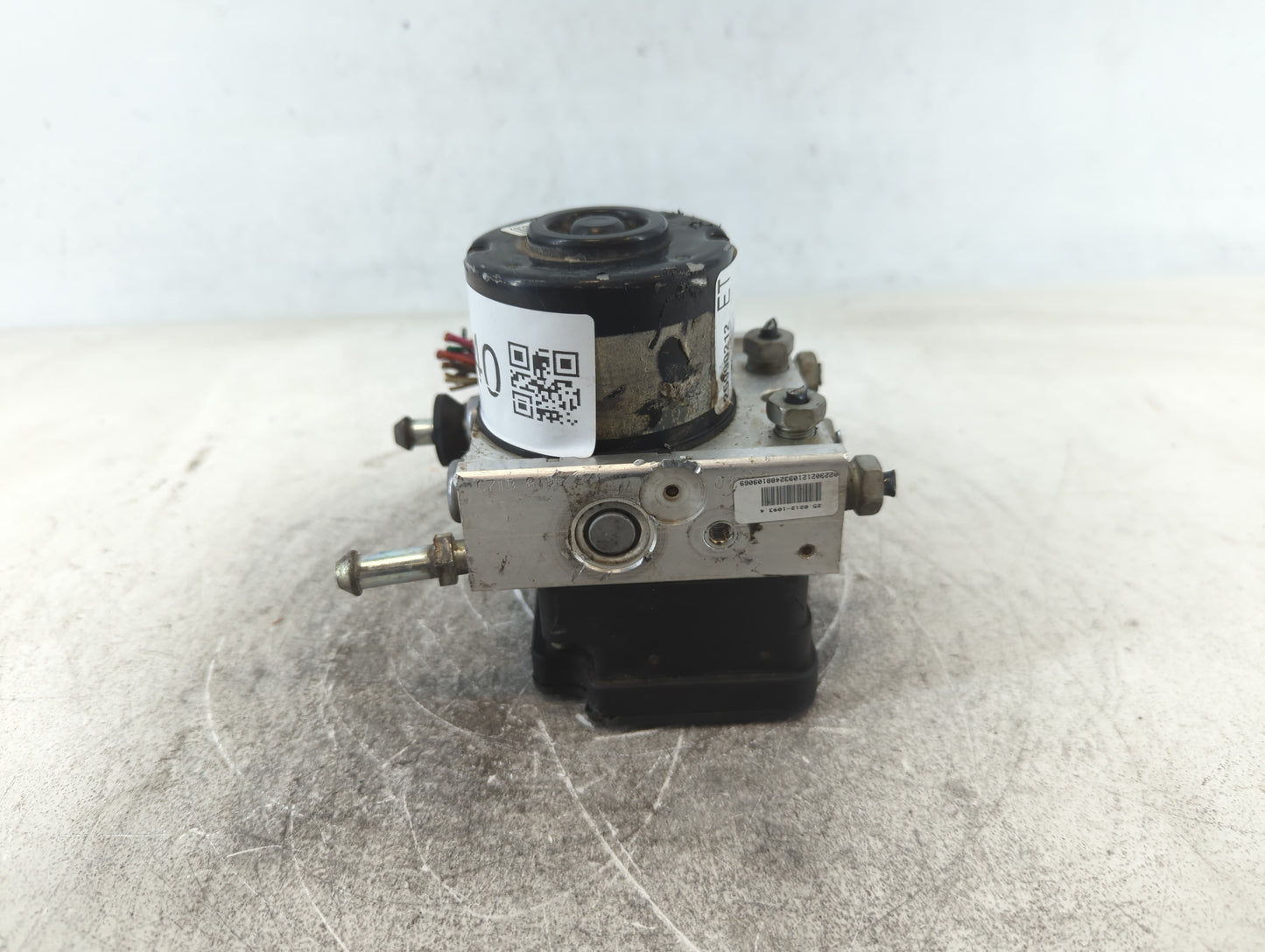 2009-2010 Chevrolet Cobalt ABS Pump Control Module Replacement P/N:25990212 Fits Fits 2009 2010 OEM Used Auto Parts - Oemuse