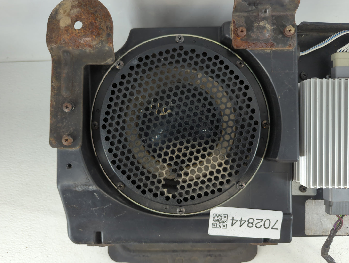 2009 Chevrolet Cobalt Radio Speaker Amplifier G245f9981895 - Oemusedautoparts1.com