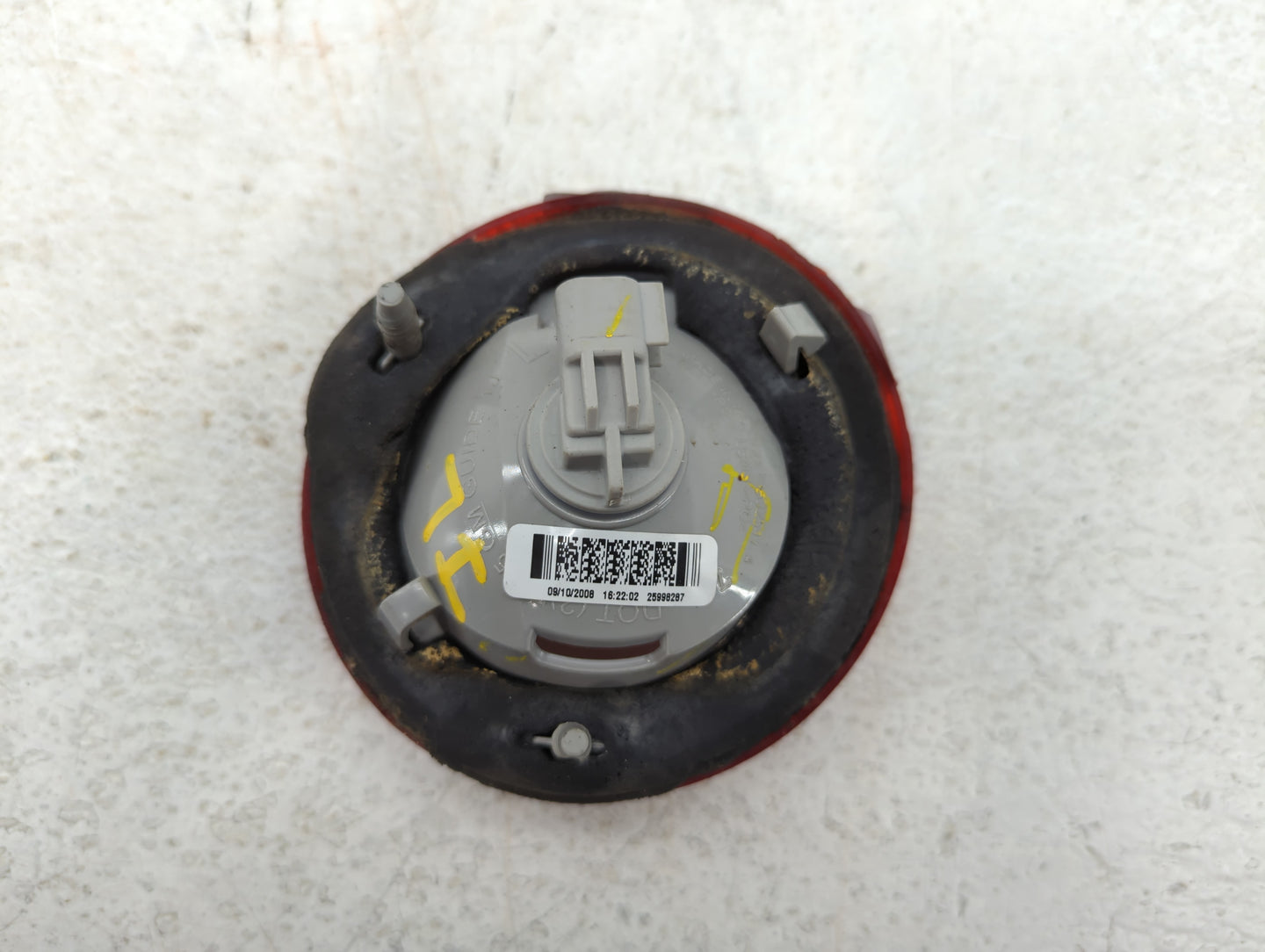 2005-2010 Chevrolet Cobalt Tail Light Assembly Driver Left OEM P/N:25998287 Fits Fits 2005 2006 2007 2008 2009 2010 OEM Used