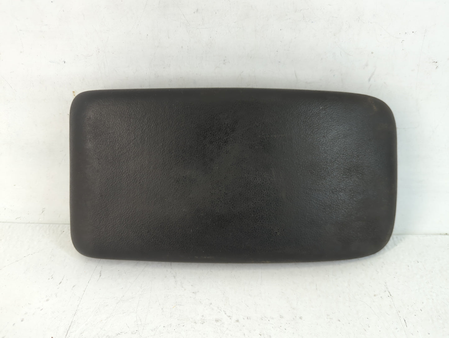 2009 Chevrolet Cobalt Center Console Armrest Cover Lid Fits OEM Used Auto Parts - Oemusedautoparts1.com