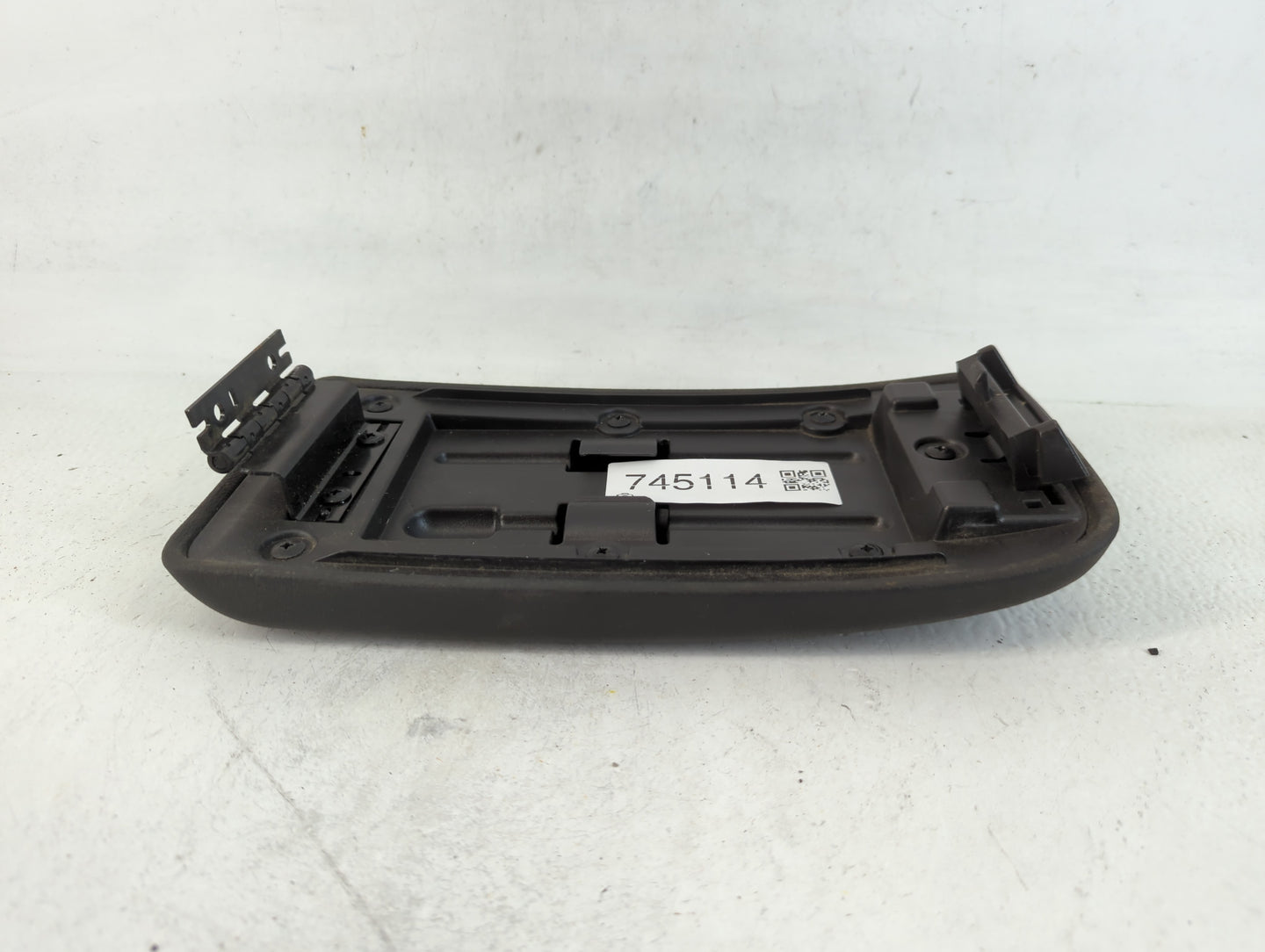 2009 Chevrolet Cobalt Center Console Armrest Cover Lid Fits OEM Used Auto Parts - Oemusedautoparts1.com