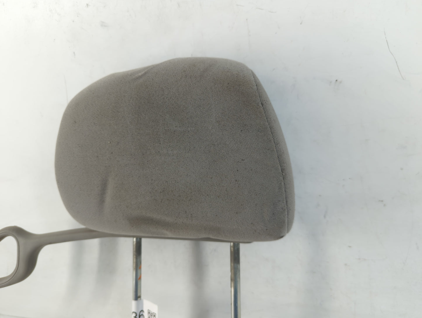 2006-2010 Chevrolet Cobalt Headrest Head Rest Front Driver Passenger Seat Fits Fits 2006 2007 2008 2009 2010 OEM Used Auto P