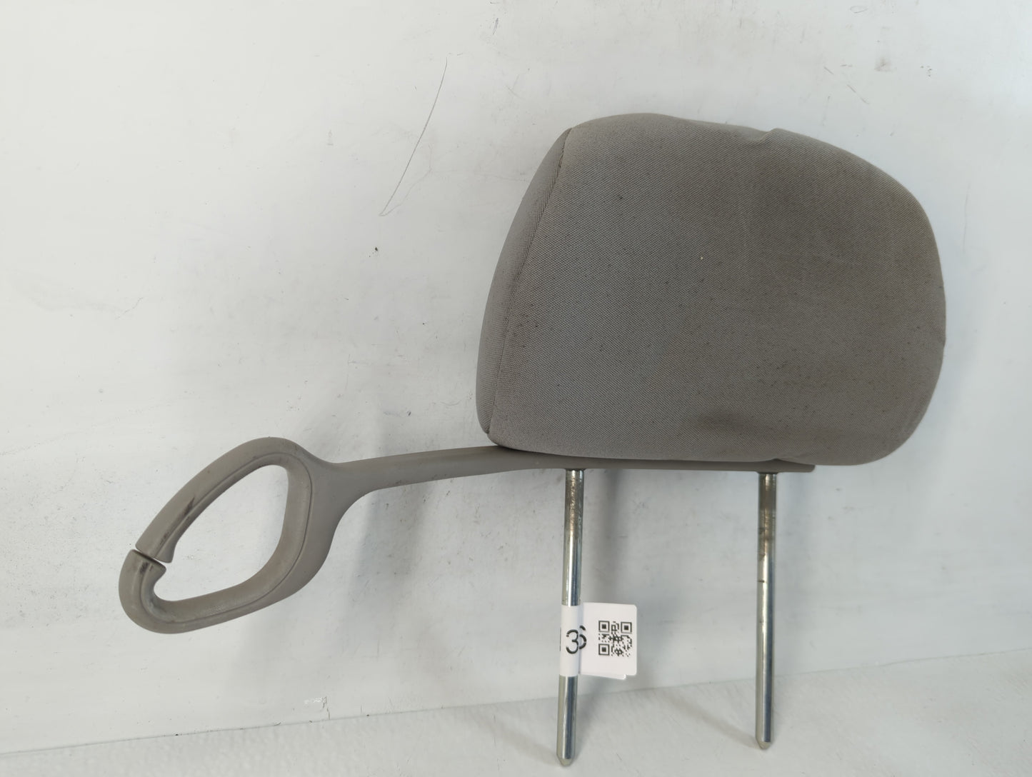2006-2010 Chevrolet Cobalt Headrest Head Rest Front Driver Passenger Seat Fits Fits 2006 2007 2008 2009 2010 OEM Used Auto P