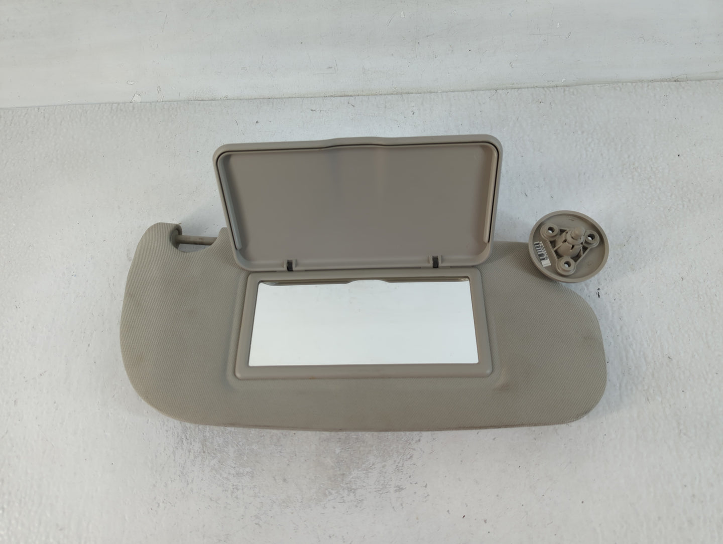 2005-2010 Chevrolet Cobalt Sun Visor Shade Replacement Passenger Right Mirror Fits Fits 2005 2006 2007 2008 2009 2010 OEM Us