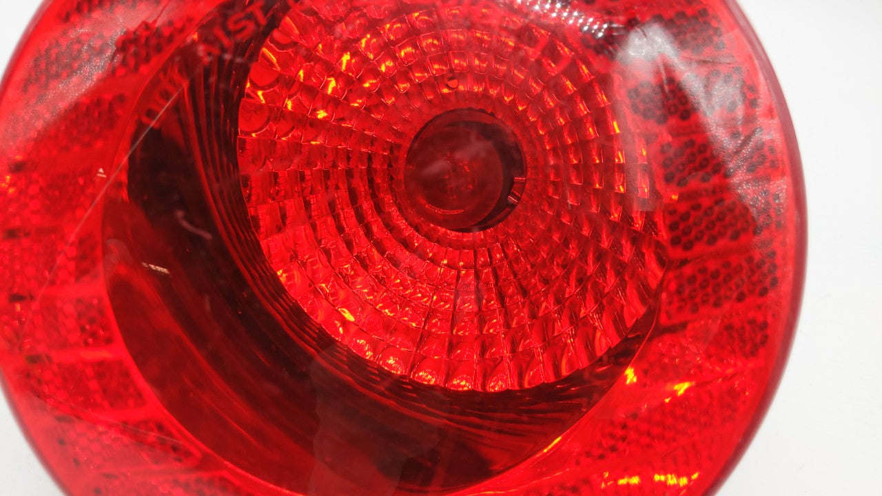 2009 Chevrolet Cobalt Tail Light Assembly Passenger Right OEM P/N:25998288 Fits Fits 2005 2006 2007 2008 2010 OEM Used Auto 