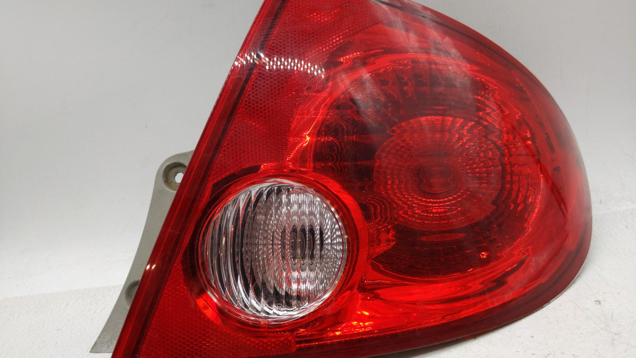 2009 Chevrolet Cobalt Tail Light Assembly Passenger Right OEM P/N:25998288 Fits Fits 2005 2006 2007 2008 2010 OEM Used Auto 
