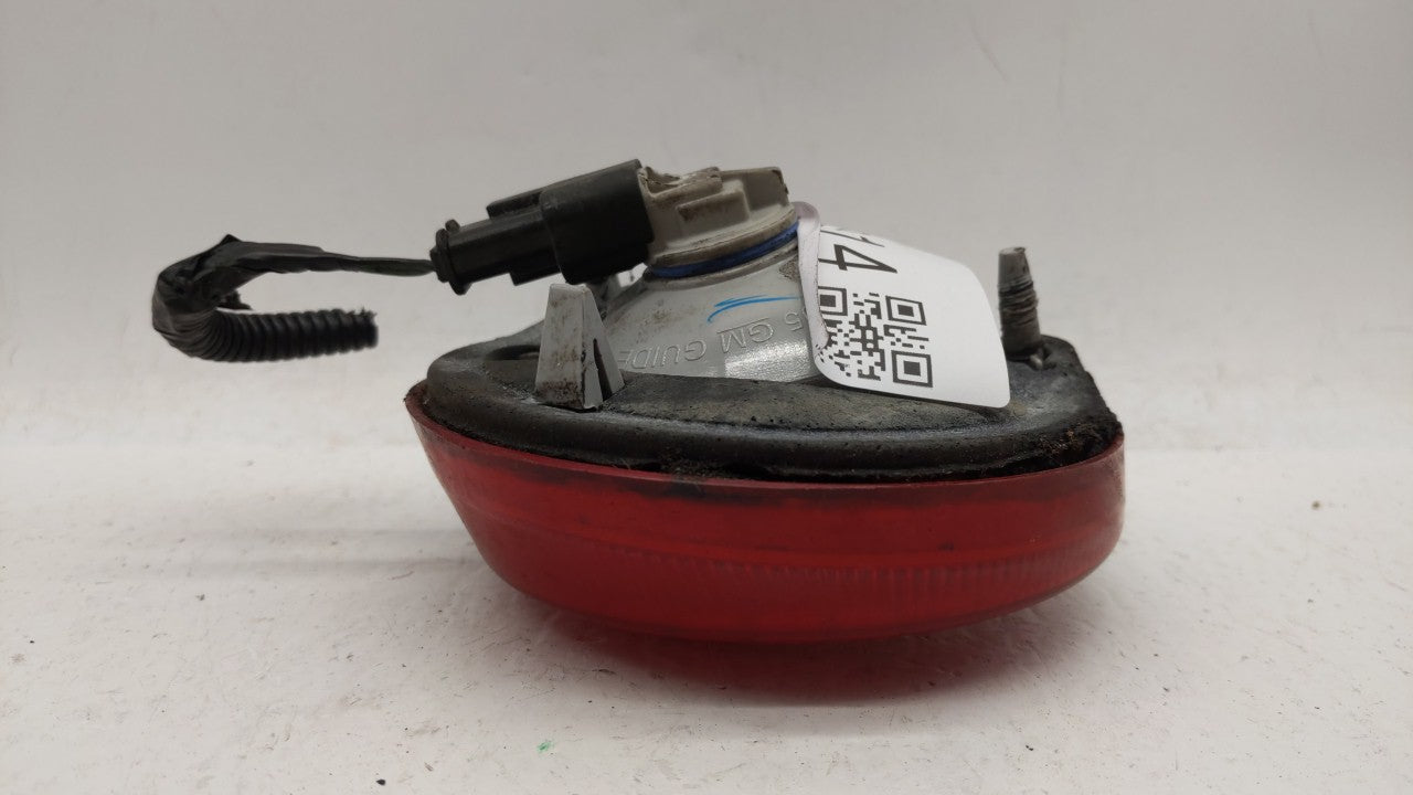 2009 Chevrolet Cobalt Tail Light Assembly Passenger Right OEM P/N:16532542 25998288 Fits Fits 2005 2006 2007 2008 2010 OEM U