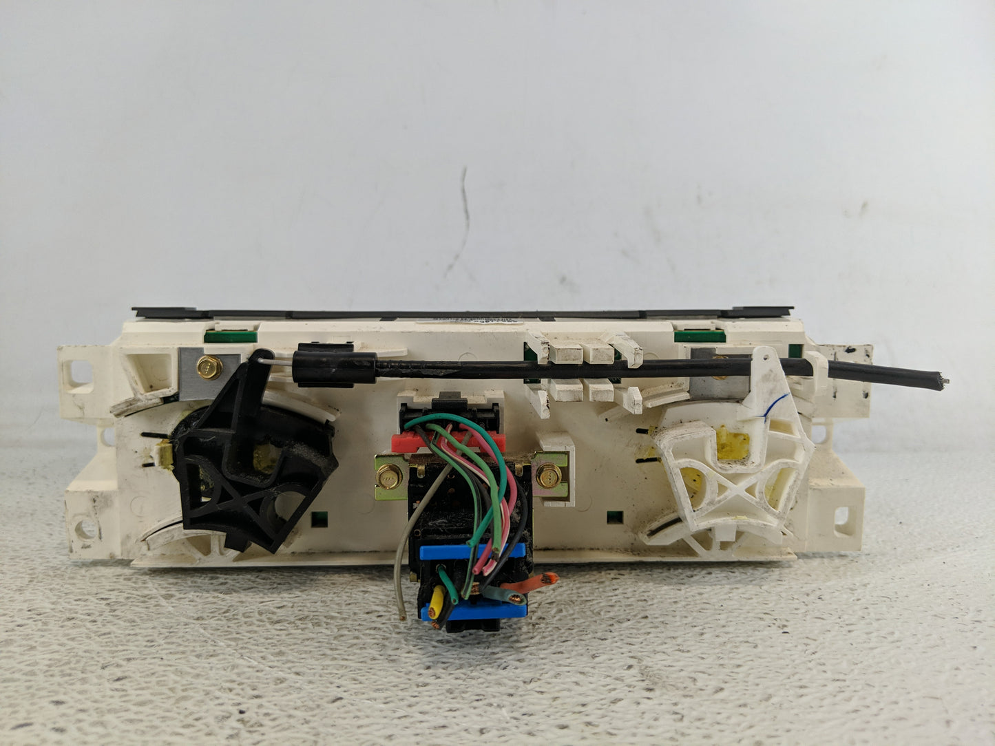 2004-2012 Chevrolet Colorado Climate Control Module Temperature AC/Heater Replacement P/N:25841856 Fits OEM Used Auto Parts 