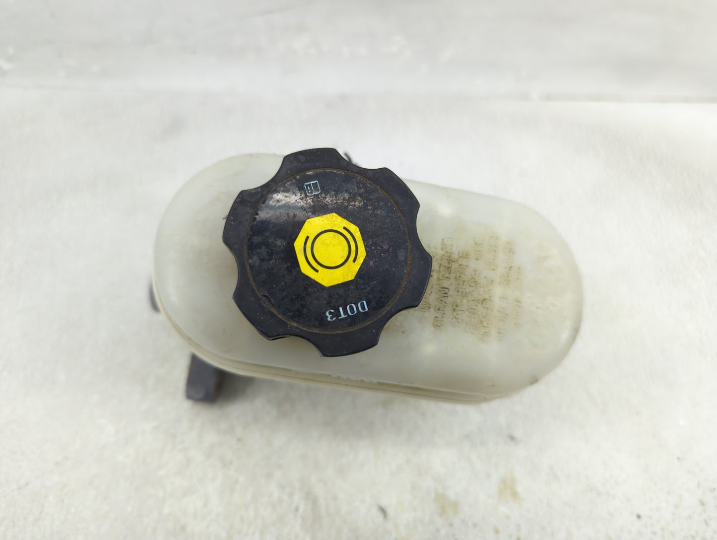 2009-2012 Chevrolet Colorado Brake Master Cylinder - Oemusedautoparts1.com