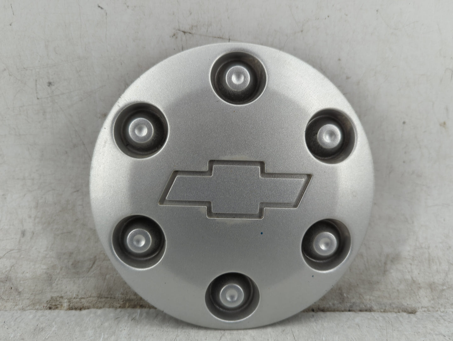 2009 Chevrolet Colorado Center Cap Oem - Oemusedautoparts1.com