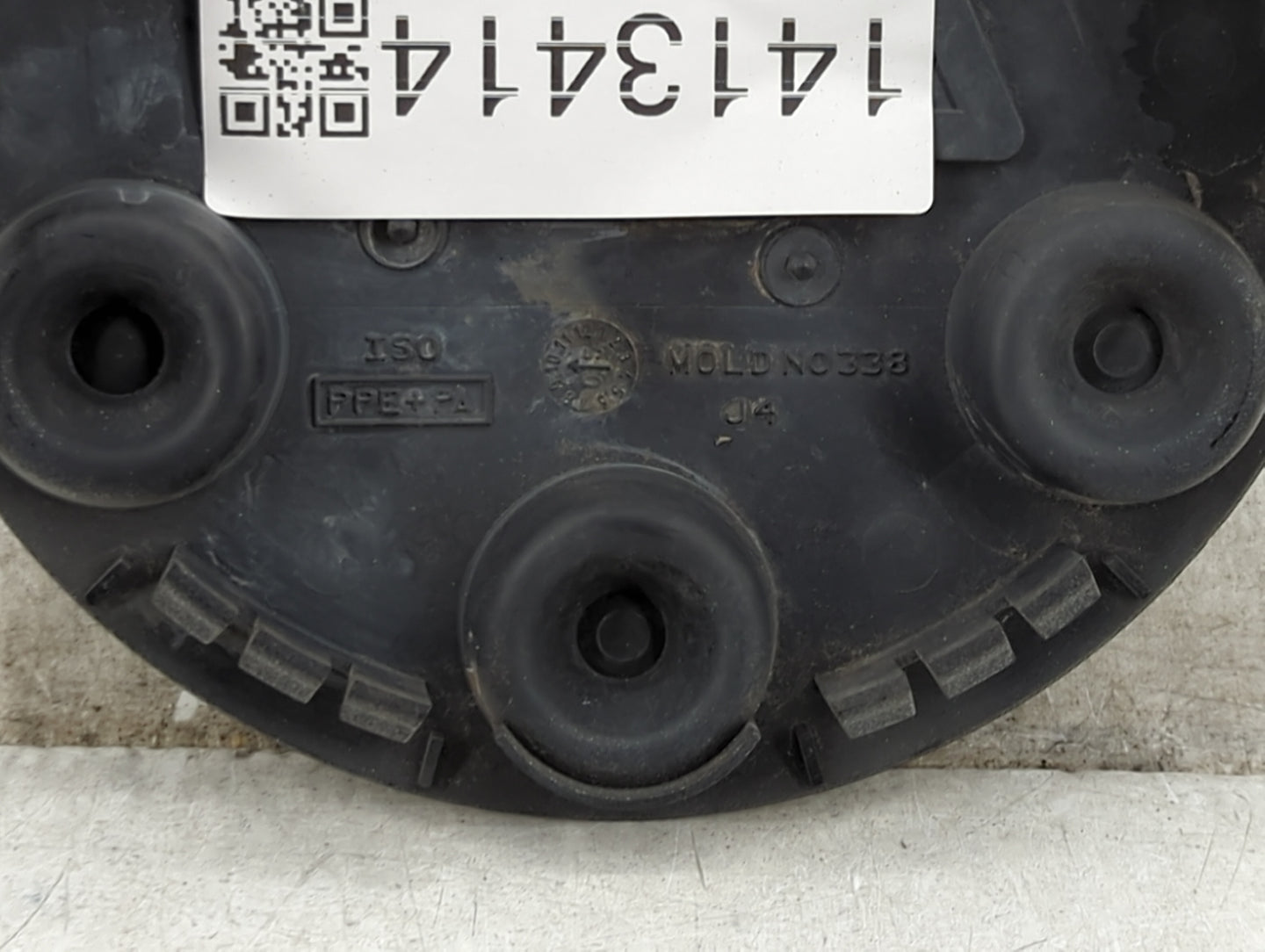 2009 Chevrolet Colorado Center Cap Oem - Oemusedautoparts1.com