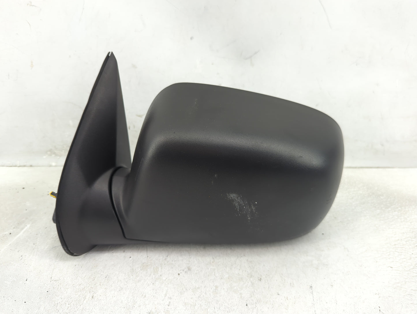 2004-2012 Chevrolet Colorado Driver Side View Mirror - Left Door Mirror OEM Used - Oemusedautoparts1.com