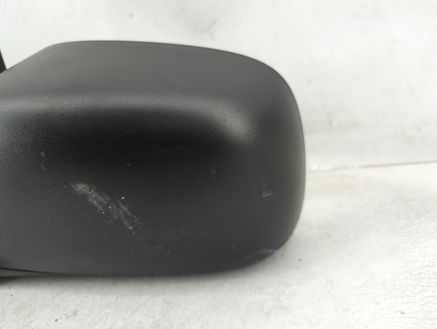 2004-2012 Chevrolet Colorado Driver Side View Mirror - Left Door Mirror OEM Used - Oemusedautoparts1.com