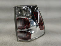 2005-2009 Chevrolet Equinox Tail Light Assembly Driver Left OEM P/N:5480780 Fits Fits 2005 2006 2007 2008 2009 OEM Used Auto