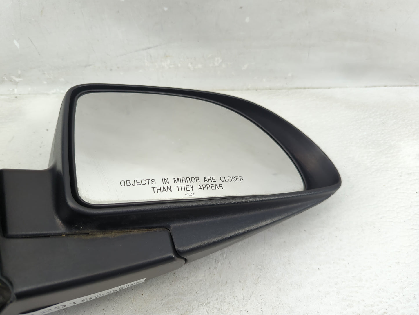 2005-2009 Chevrolet Equinox Passenger Side View Mirror - Right Door Mirror OEM Used - Oemusedautoparts1.com