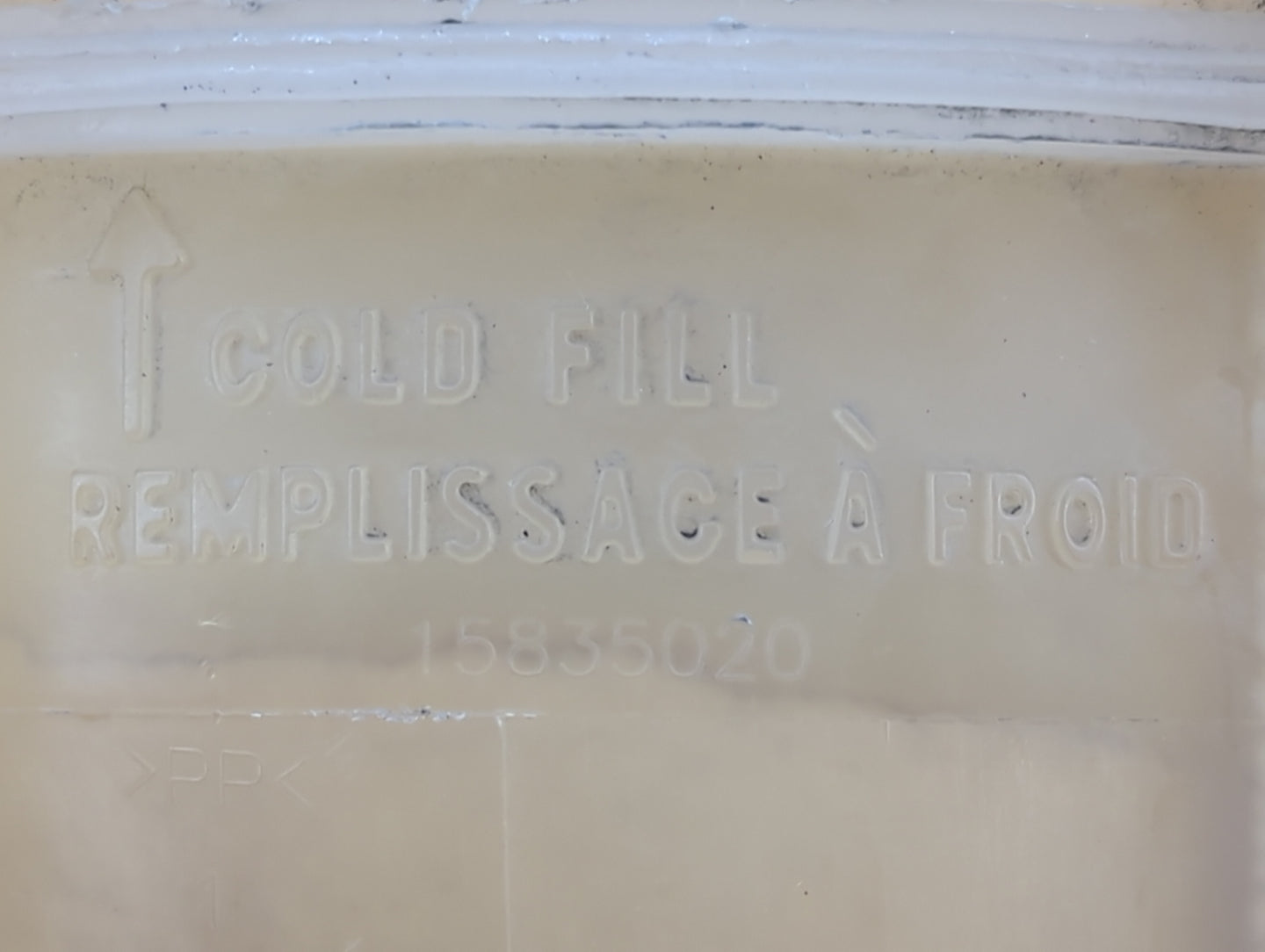 2006 Chevrolet Equinox Radiator Coolant Overflow Expansion Tank Bottle - Oemusedautoparts1.com
