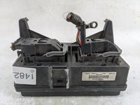 2009 Chevrolet Equinox Fusebox Fuse Box Panel Relay Module P/N:04692168AB 5286TL, 04692168AB Fits OEM Used Auto Parts - Oemu