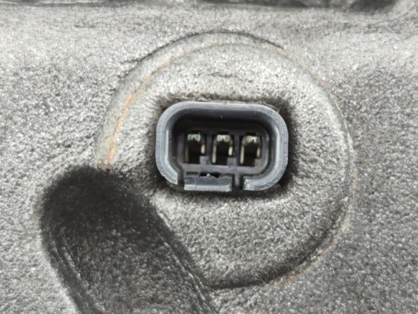 2005-2009 Chevrolet Equinox Driver Side View Mirror - Left Door Mirror OEM Used - Oemusedautoparts1.com