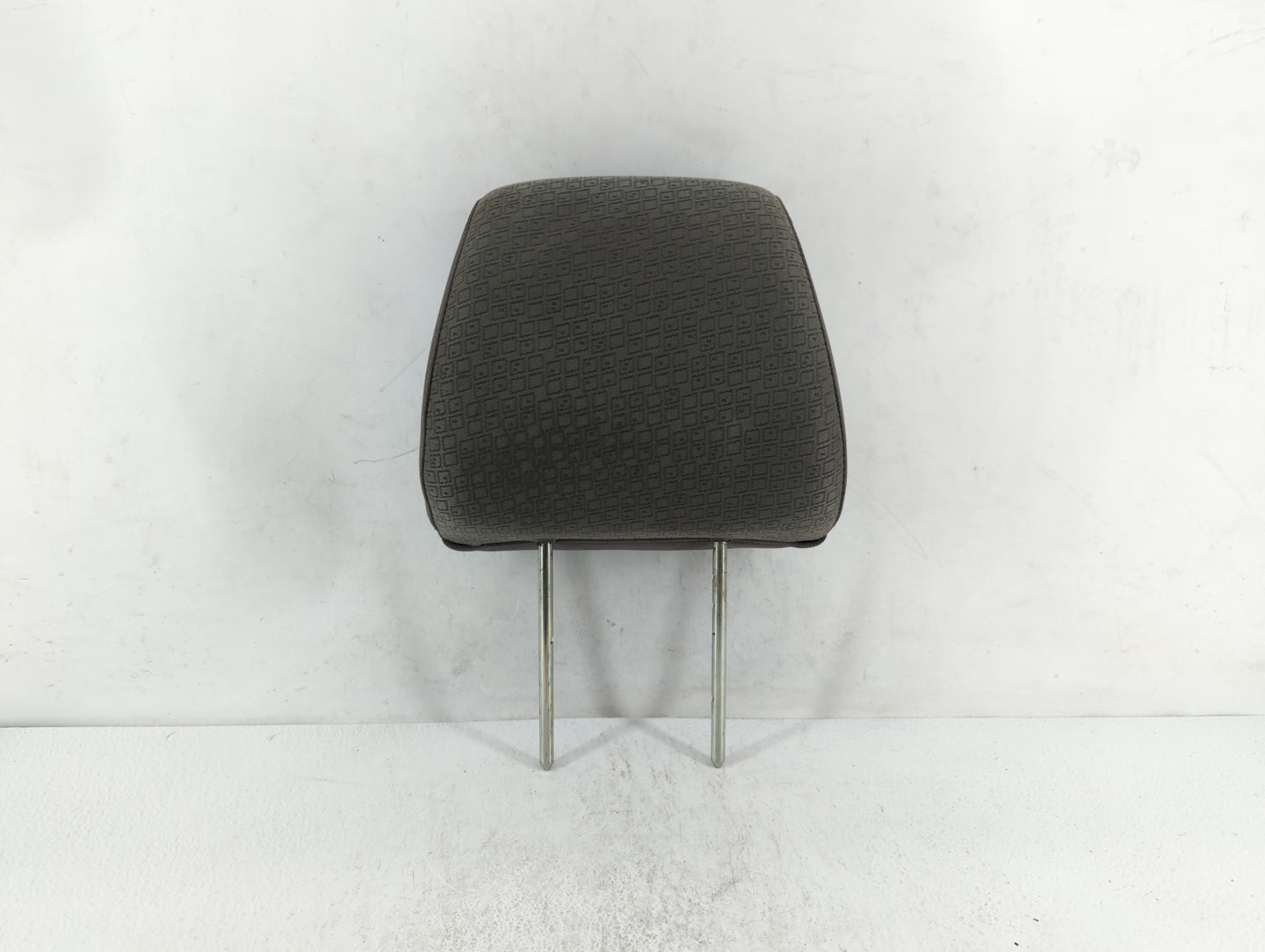 2007-2009 Chevrolet Equinox Headrest Head Rest Front Driver Passenger Seat Fits Fits 2007 2008 2009 OEM Used Auto Parts - Oe
