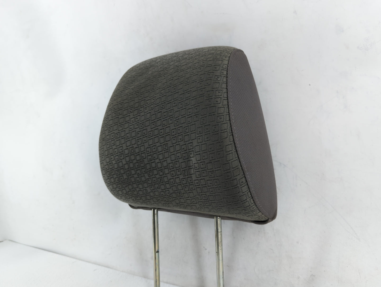 2007-2009 Chevrolet Equinox Headrest Head Rest Front Driver Passenger Seat Fits Fits 2007 2008 2009 OEM Used Auto Parts - Oe