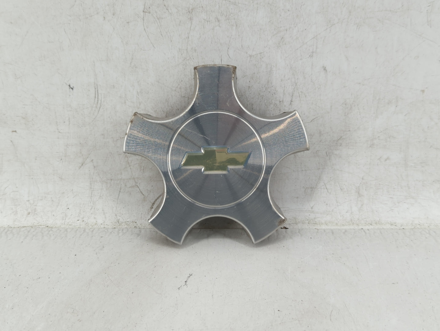 2009 Chevrolet Equinox Rim Wheel Center Cap 448263 - Oemusedautoparts1.com