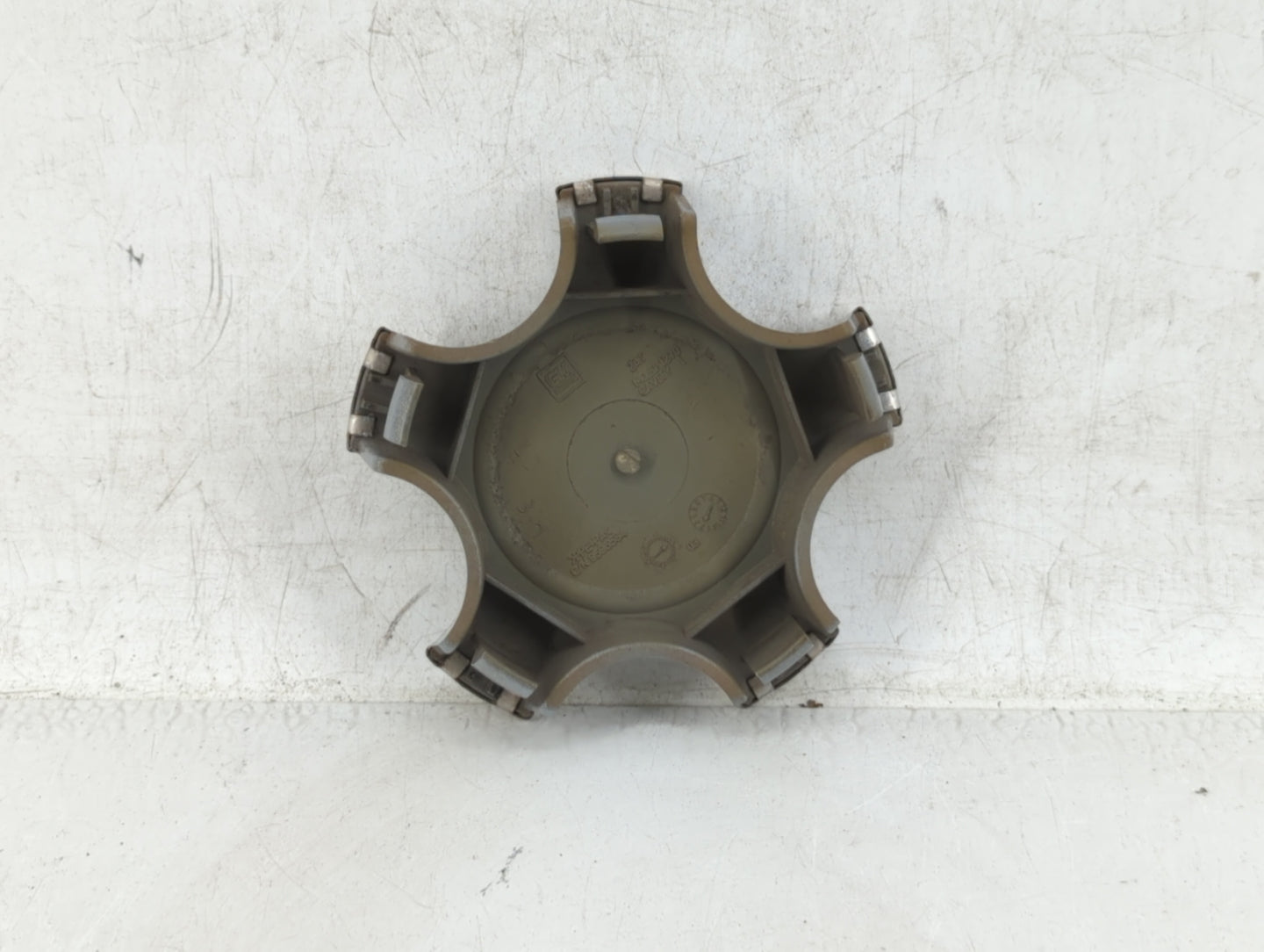2009 Chevrolet Equinox Rim Wheel Center Cap - Oemusedautoparts1.com