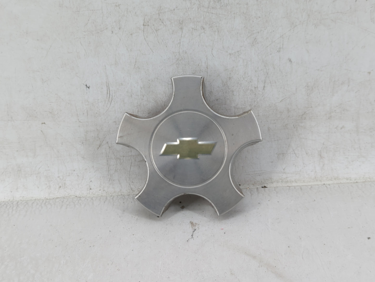 2009 Chevrolet Equinox Rim Wheel Center Cap - Oemusedautoparts1.com