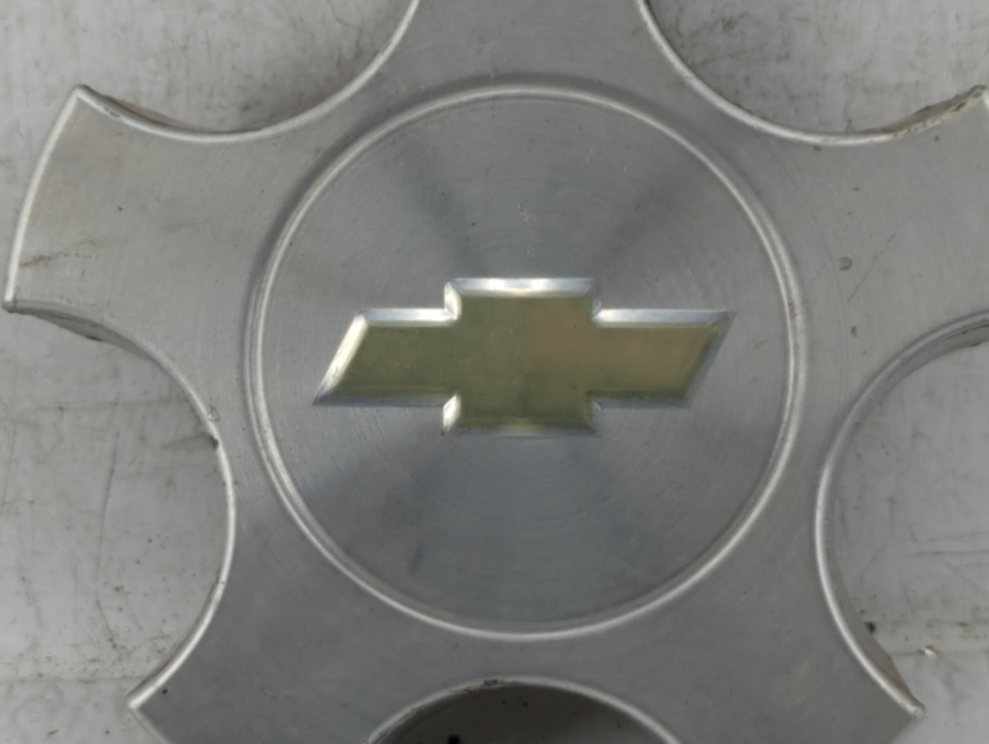 2009 Chevrolet Equinox Rim Wheel Center Cap - Oemusedautoparts1.com