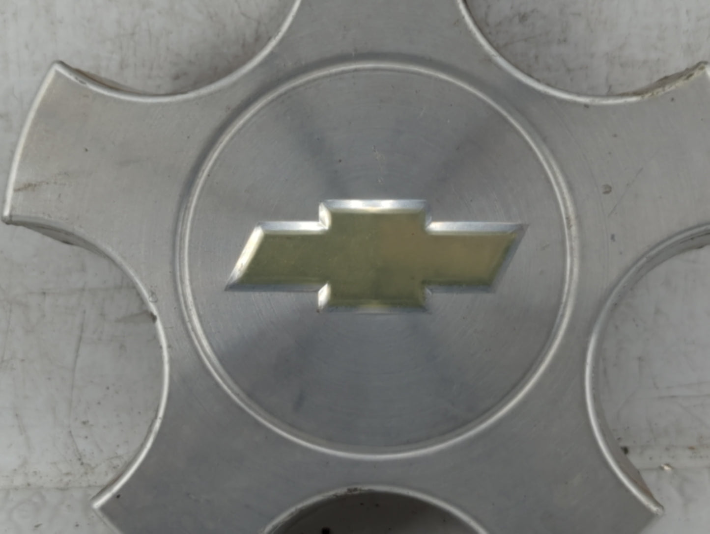 2009 Chevrolet Equinox Rim Wheel Center Cap - Oemusedautoparts1.com