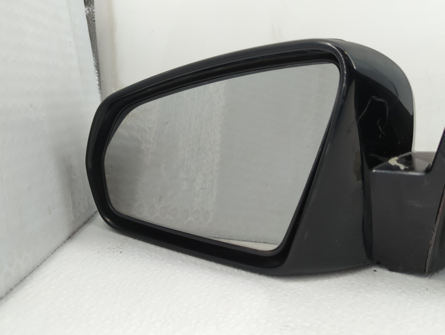 2005-2009 Chevrolet Equinox Driver Side View Mirror - Left Door Mirror OEM Used - Oemusedautoparts1.com