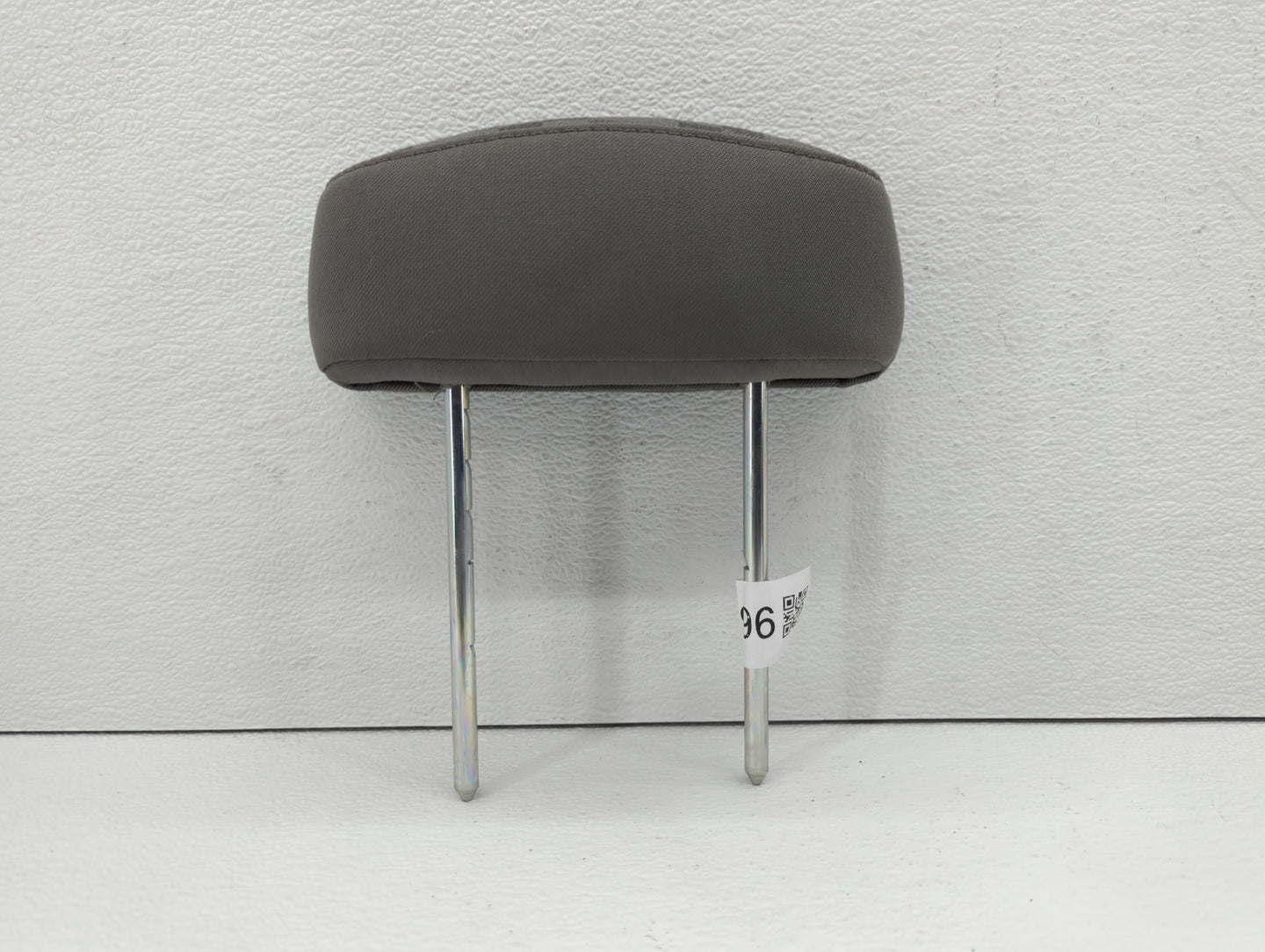 2005 Chevrolet Equinox Headrest Head Rest Front Driver Passenger Seat - Oemusedautoparts1.com