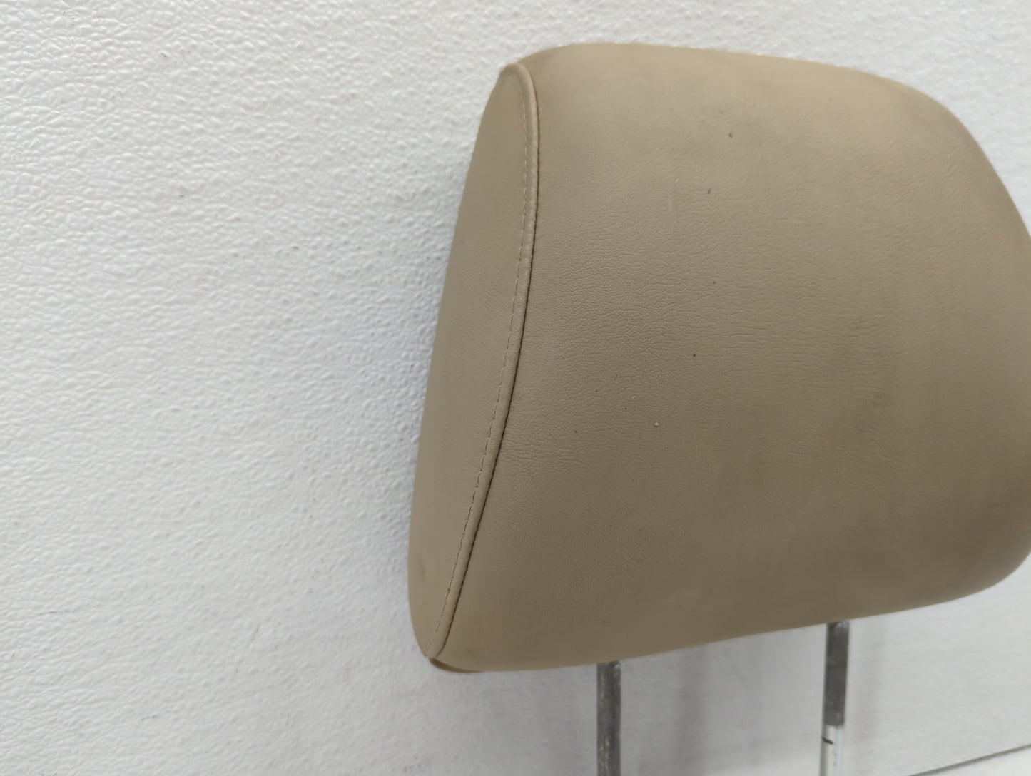 2007 Chevrolet Equinox Headrest Head Rest Front Driver Passenger Seat - Oemusedautoparts1.com