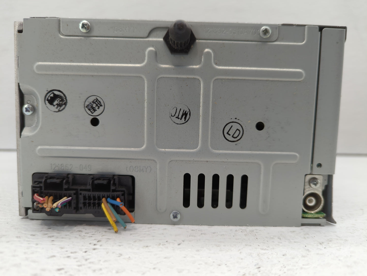 2009 Chevrolet Equinox Radio AM FM Cd Player Receiver Replacement P/N:25957001 Fits OEM Used Auto Parts - Oemusedautoparts1.