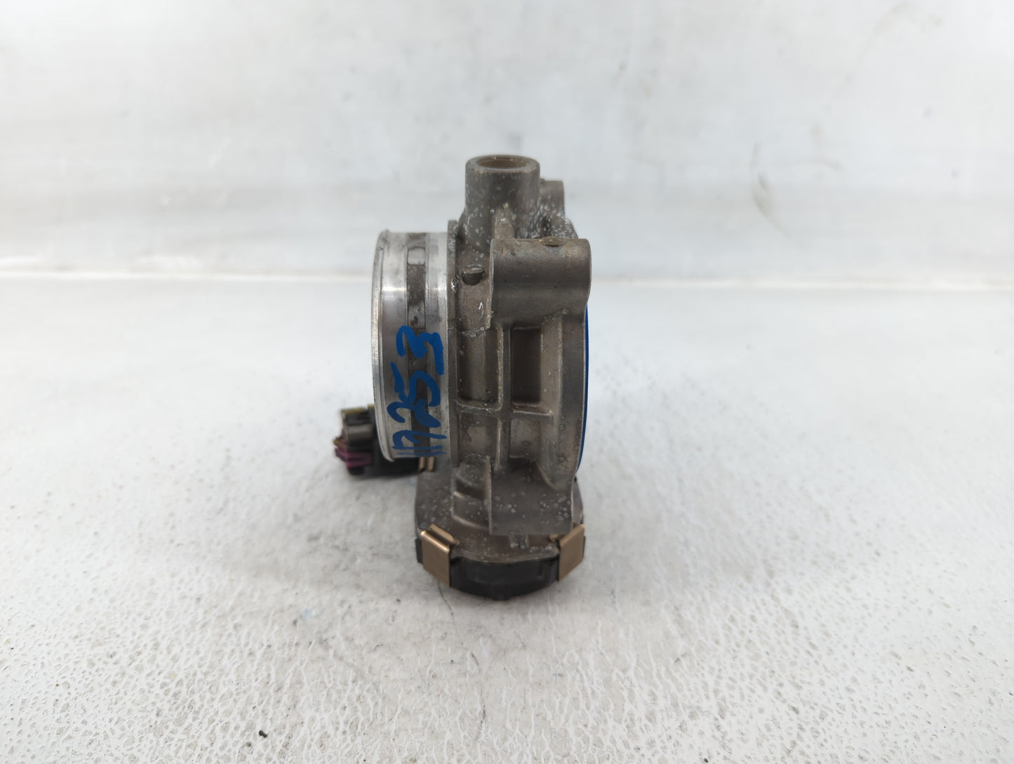 2007-2009 Chevrolet Equinox Throttle Body P/N:RME72-1 Fits Fits 2006 2007 2008 2009 2010 2011 OEM Used Auto Parts - Oemuseda