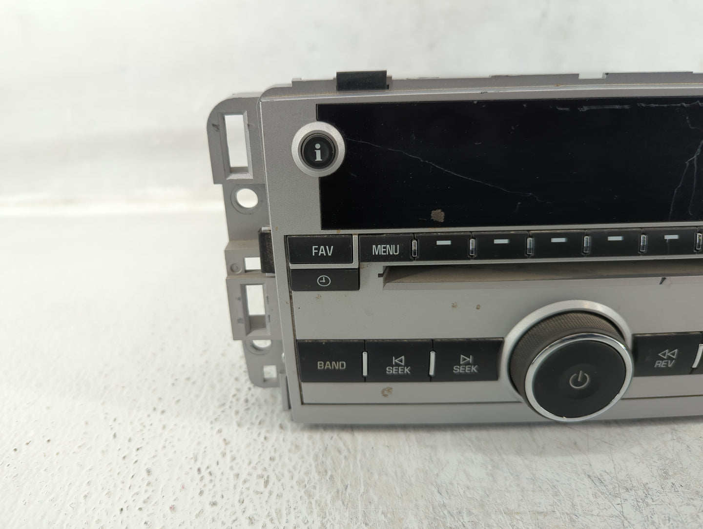 2009 Chevrolet Equinox Radio AM FM Cd Player Receiver Replacement P/N:2076693 Fits OEM Used Auto Parts - Oemusedautoparts1.c
