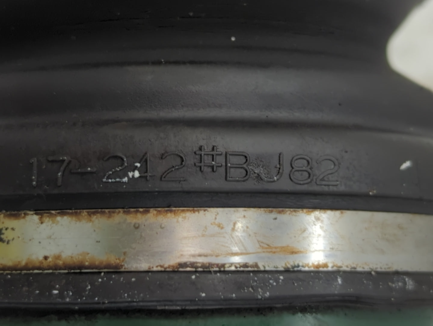 2007-2009 Chevrolet Equinox Axle Shaft Rear Passenger Cv C/v - Oemusedautoparts1.com