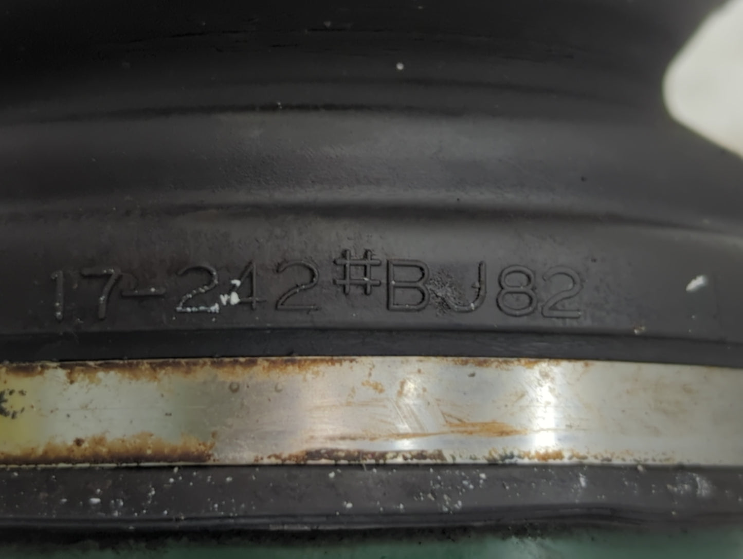 2007-2009 Chevrolet Equinox Axle Shaft Rear Passenger Cv C/v - Oemusedautoparts1.com