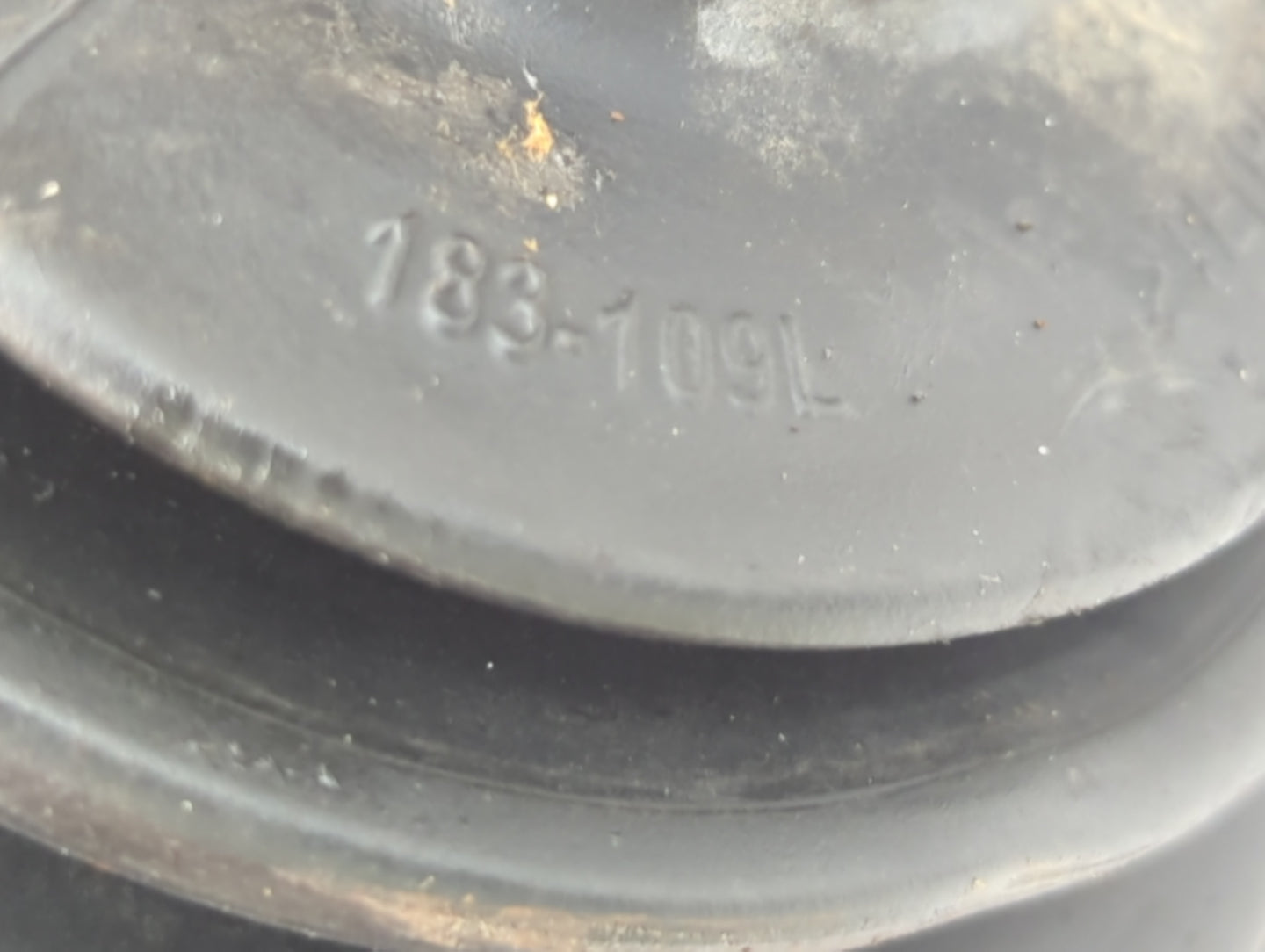 2007-2009 Chevrolet Equinox Axle Shaft Front Driver Cv C/v - Oemusedautoparts1.com