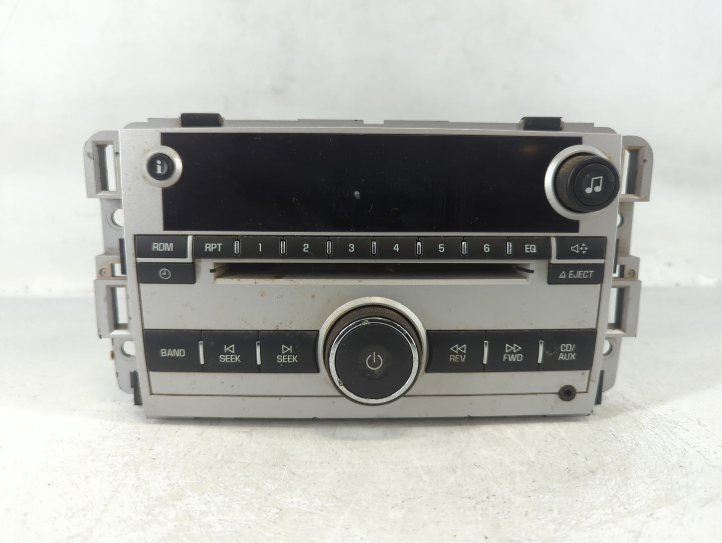 2009 Chevrolet Equinox Radio AM FM Cd Player Receiver Replacement P/N:25957001 Fits OEM Used Auto Parts - Oemusedautoparts1.