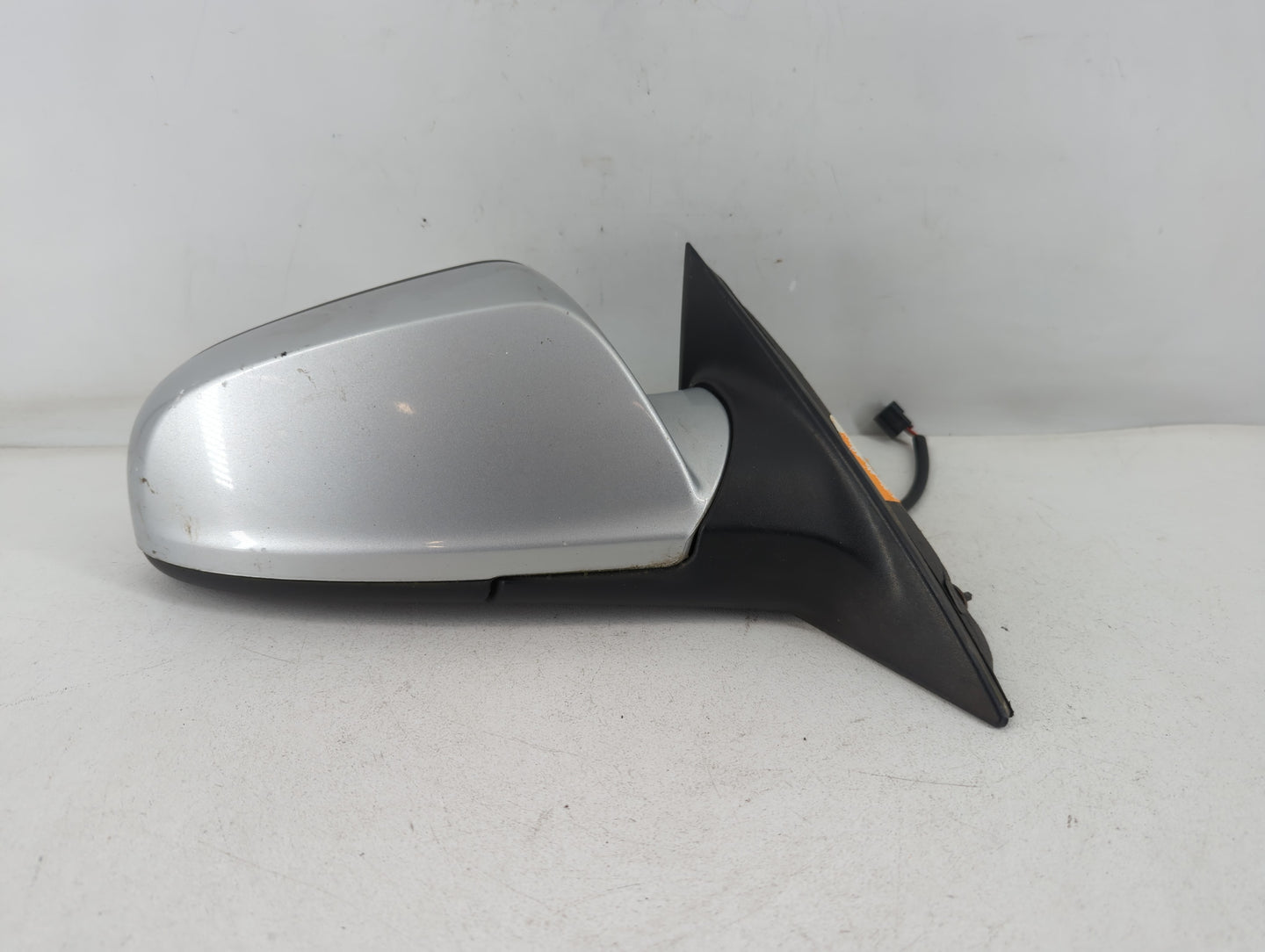 2006-2009 Chevrolet Equinox Passenger Side View Mirror - Right Door Mirror OEM Used - Oemusedautoparts1.com