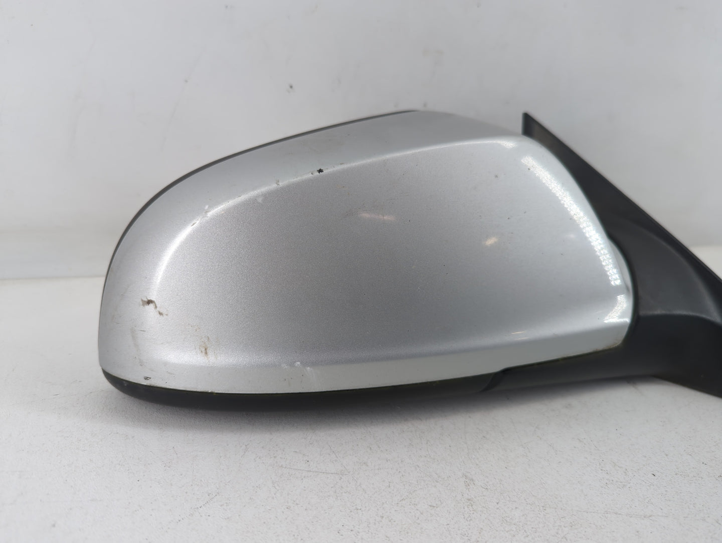 2006-2009 Chevrolet Equinox Passenger Side View Mirror - Right Door Mirror OEM Used - Oemusedautoparts1.com