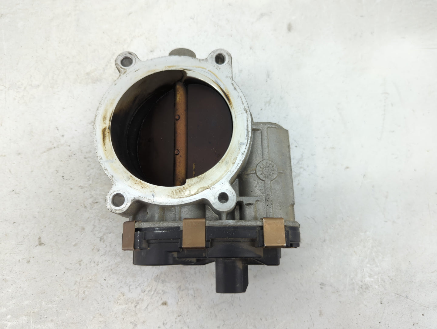 2009-2014 Chevrolet Express 1500 Throttle Body P/N:RME873B1387 Fits Fits 2009 2010 2011 2012 2013 2014 2015 OEM Used Auto Pa