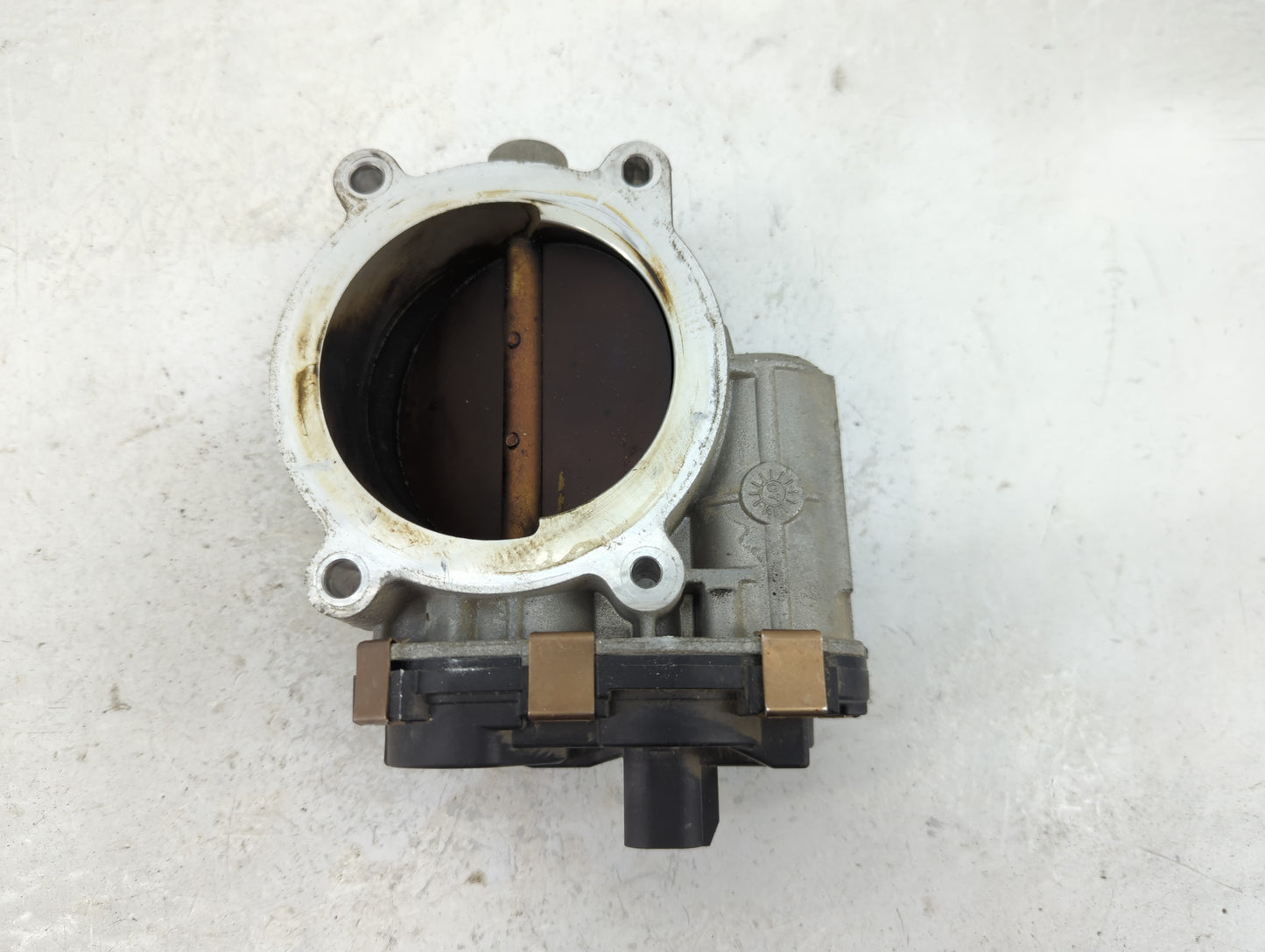 2009-2014 Chevrolet Express 1500 Throttle Body P/N:RME873B1387 Fits Fits 2009 2010 2011 2012 2013 2014 2015 OEM Used Auto Pa